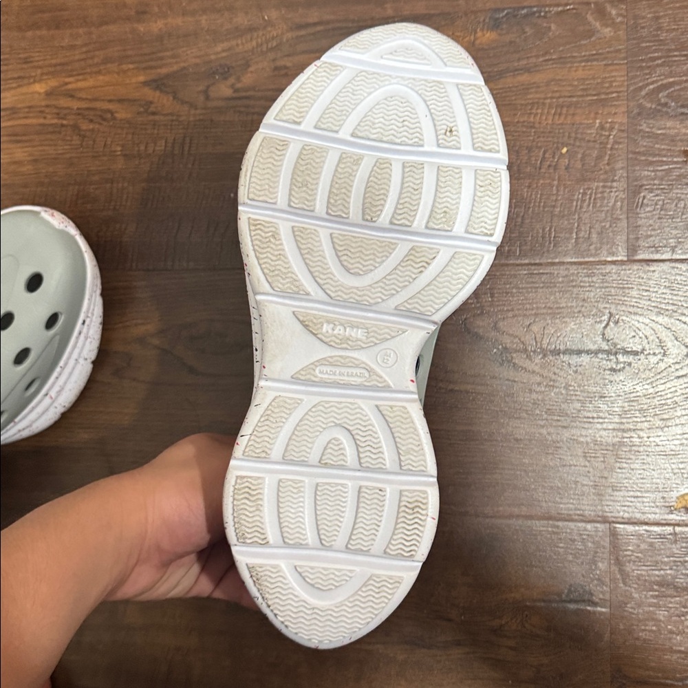 Kane Revive Recovery Shoes - Picture 3 of 5